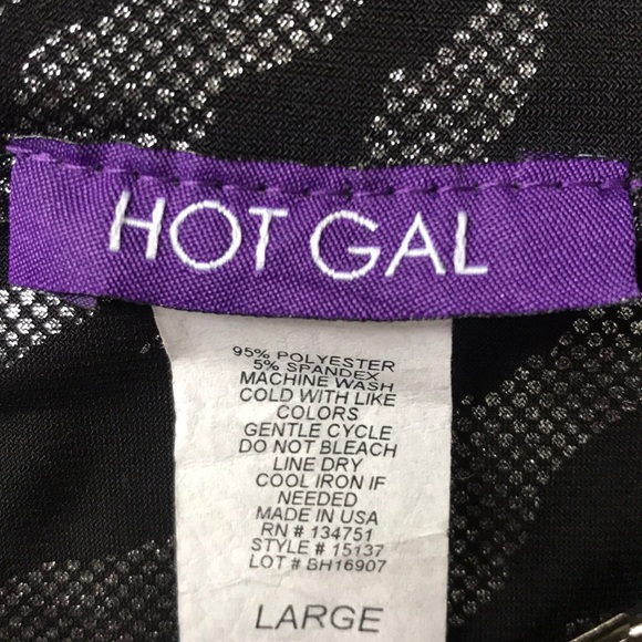 Metallic Skirt - Picture 2 of 3